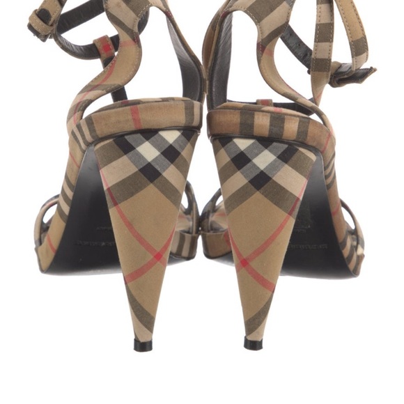 Burberry Tan and Black Strappy Sandals - Picture 4 of 6